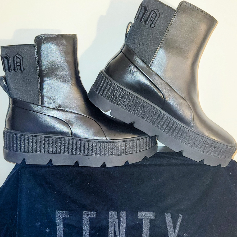 FENTY Puma x Rihanna Women's Leather Chelsea Sneaker Boot Size 10. Like New